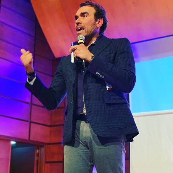 Meet your Posher, Alex - Picture 1 of 1